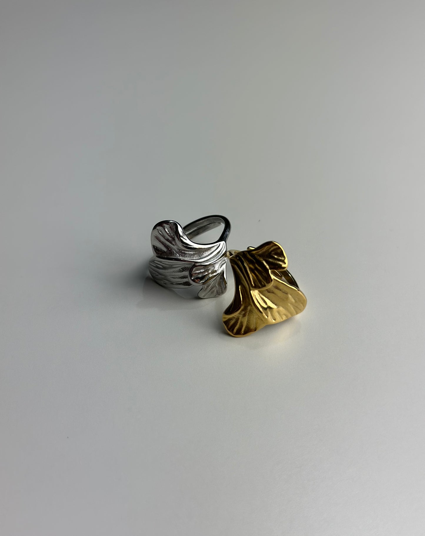 Anello Petalo