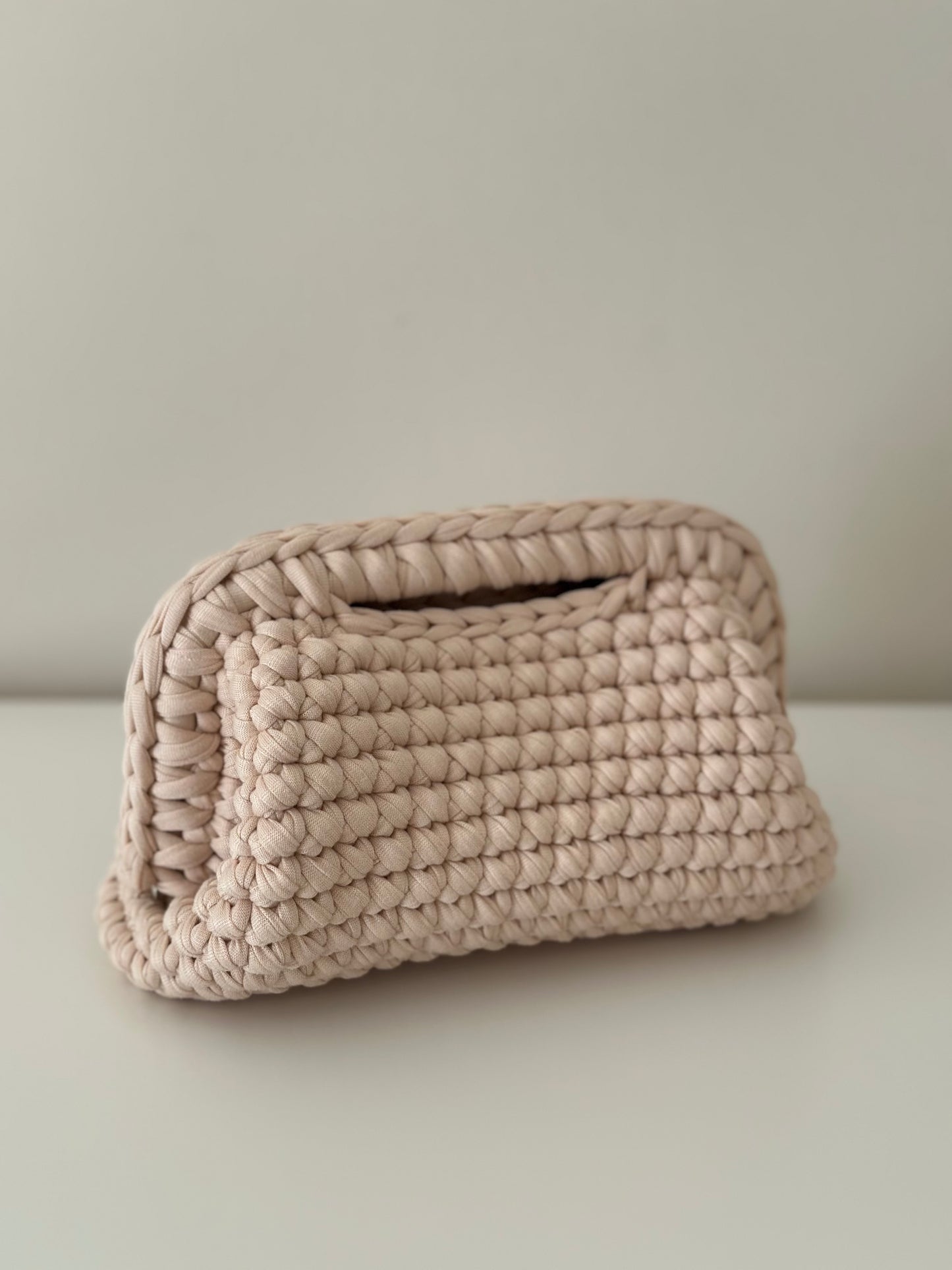 Elodie Clutch Bag - Crema