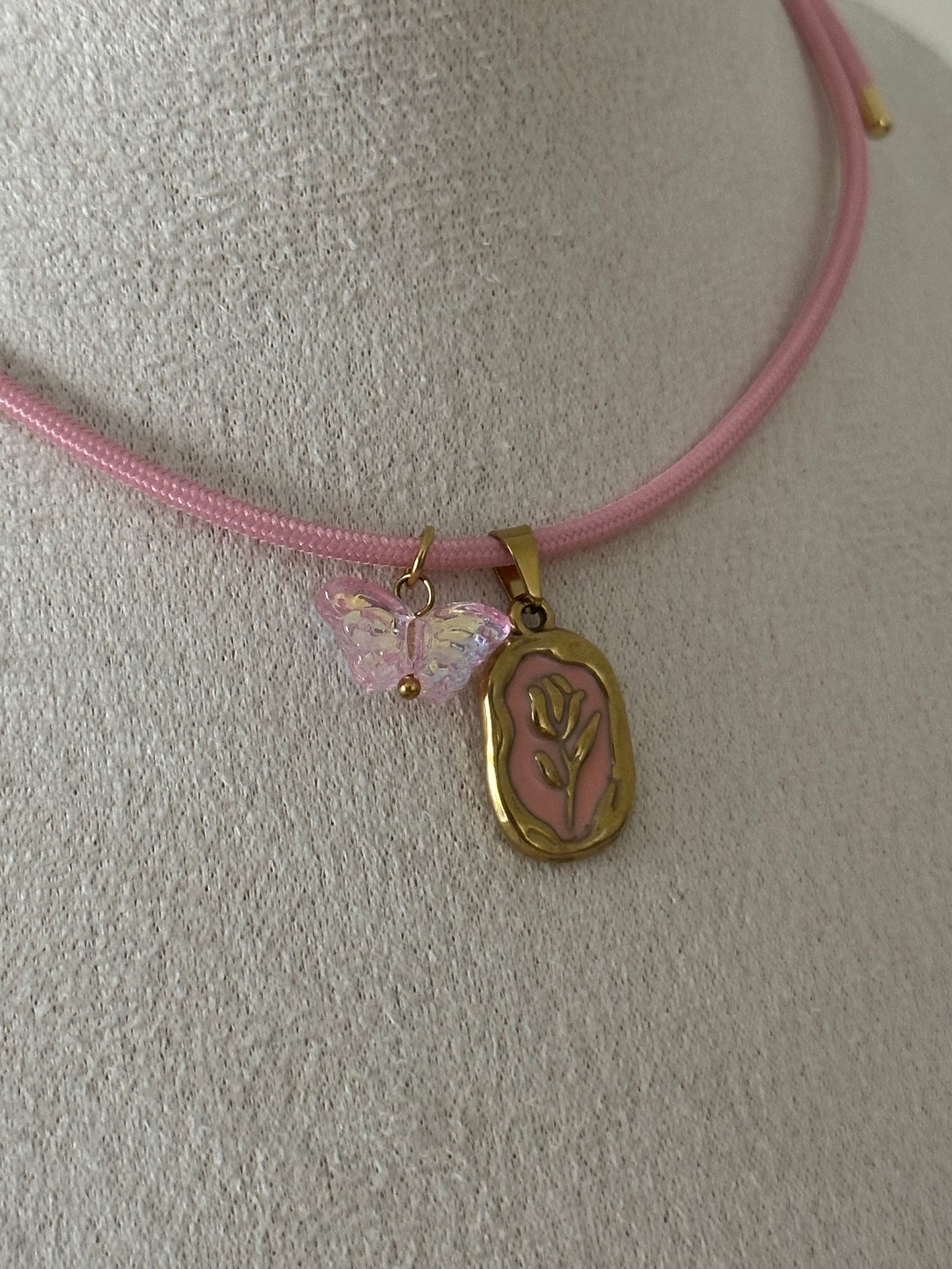 Collana Magnetic