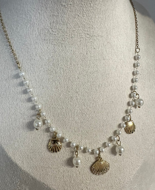 Collana Conchiglie e Perle