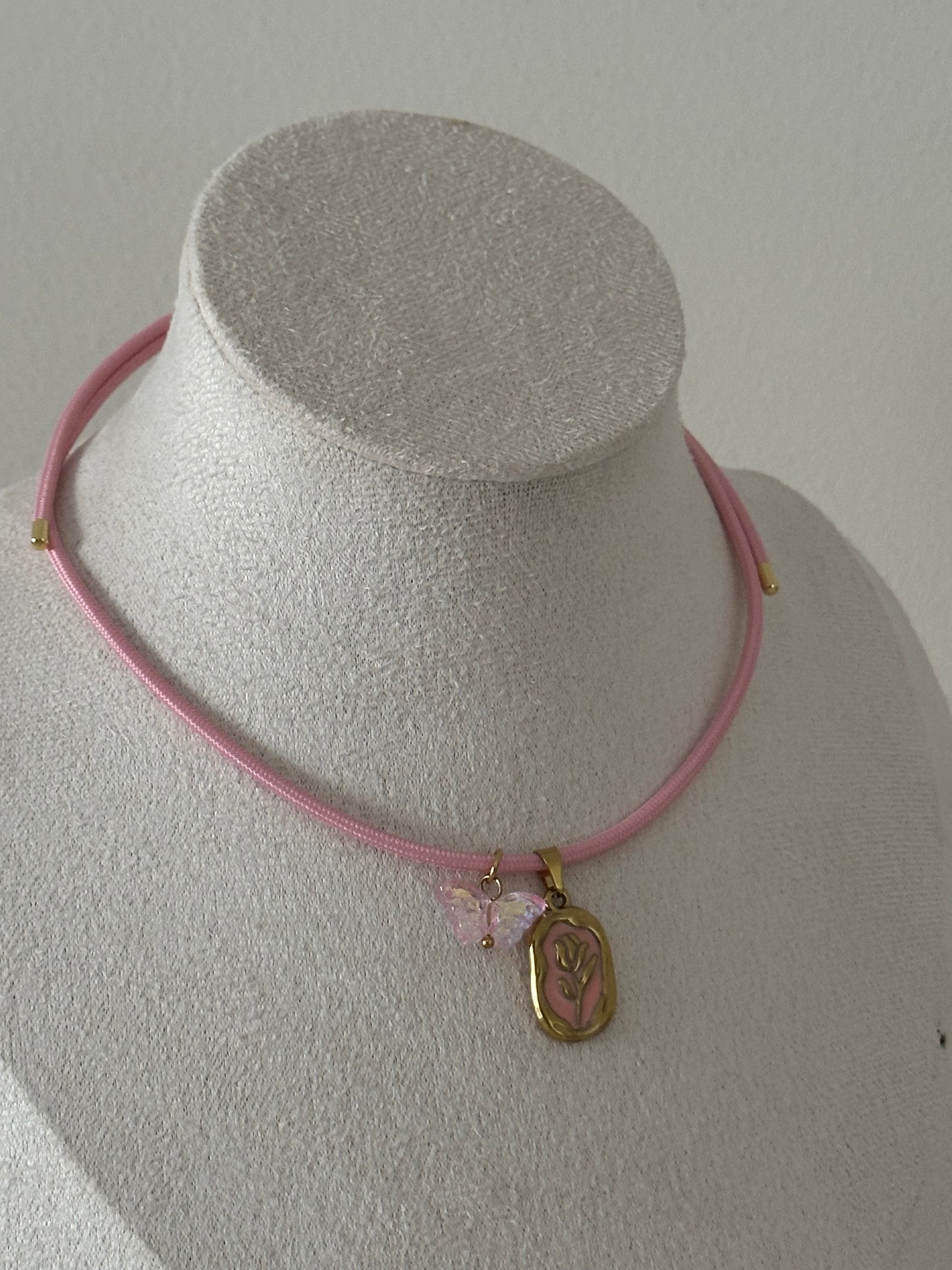 Collana Magnetic