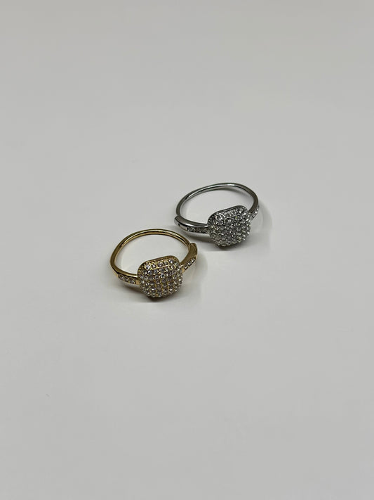 Anello Pavé Square